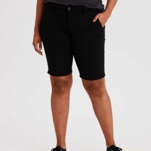 American eagle Womens Black Khaki Skinny Bermuda Shorts Size 6